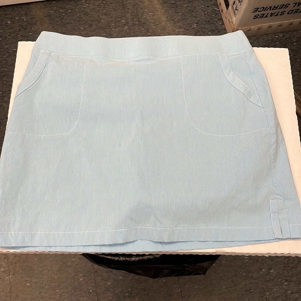 Crown & Ivy skorts size 16w